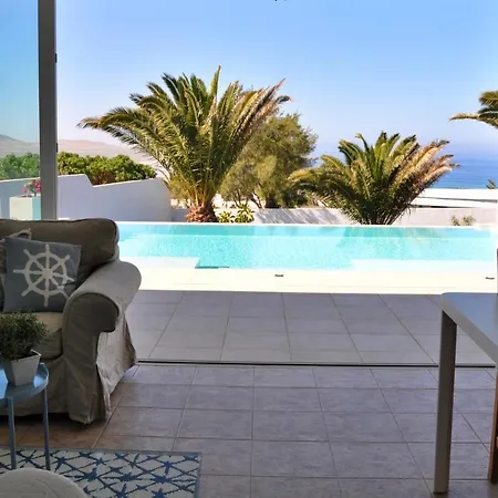 Paraiso Villa *